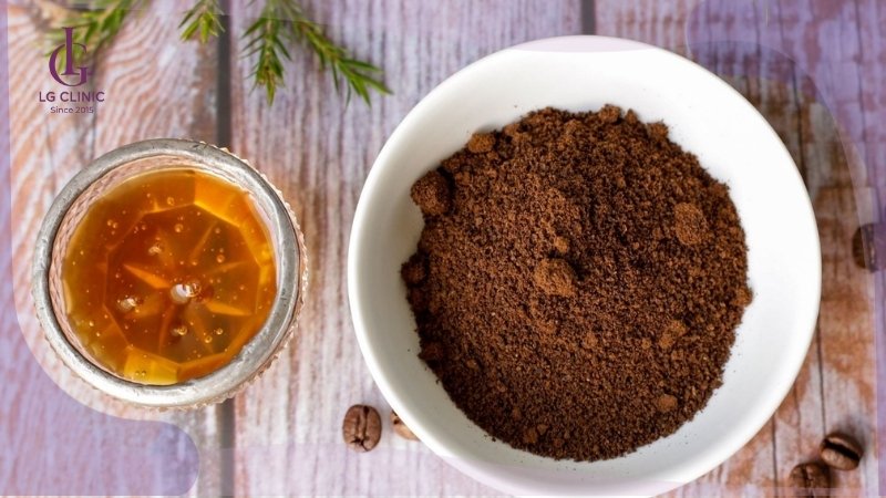 cách sử dụng bã cafe để tắm trắng