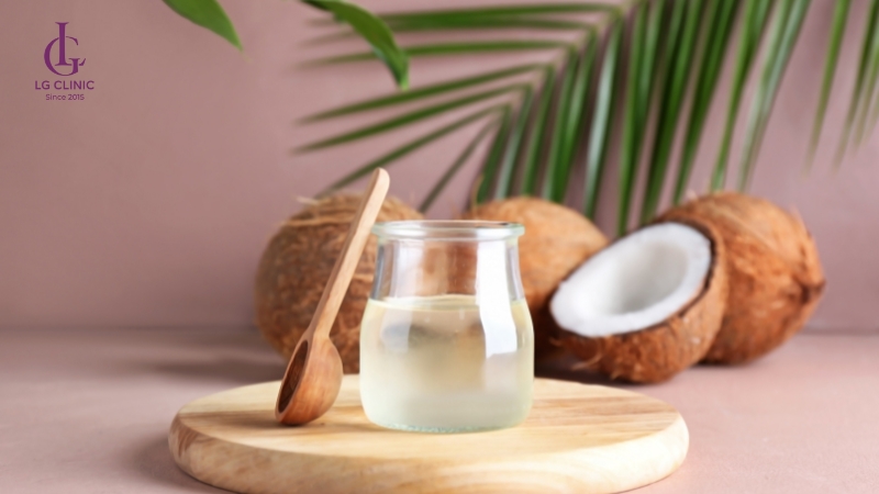 Dưỡng ẩm đúng cách giúp ngăn ngừa lông mọc ngược hiệu quả