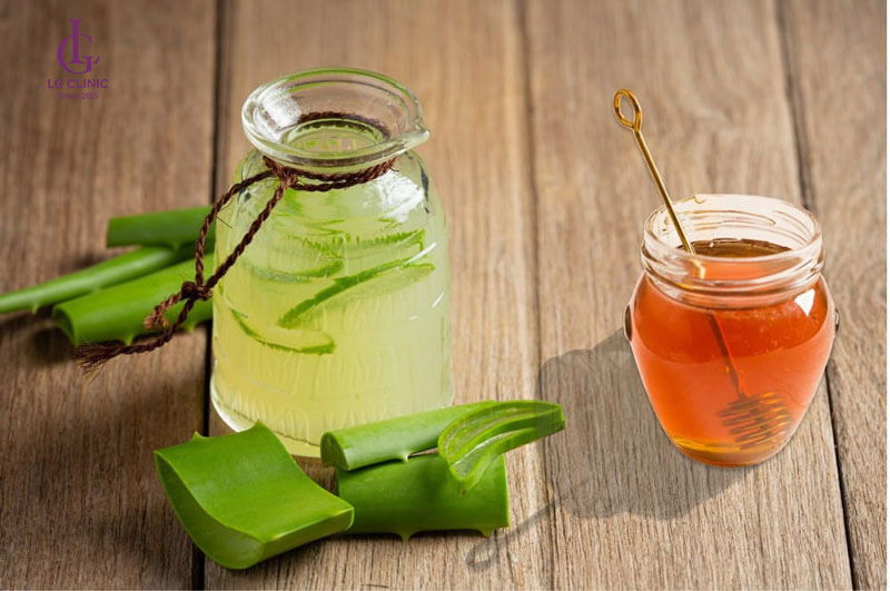 cách trị mụn thâm bằng nha đam và mật ong