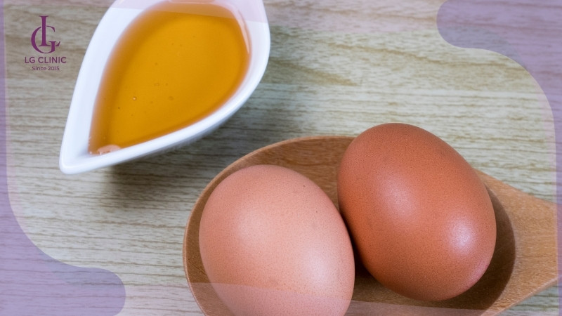 cách làm mặt nạ bằng trứng gà và mật ong