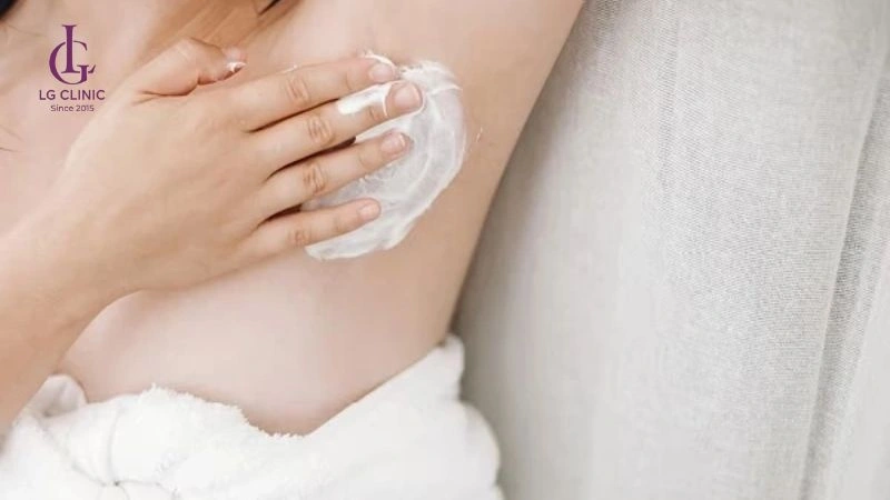 dưỡng ẩm da sau khi triệt