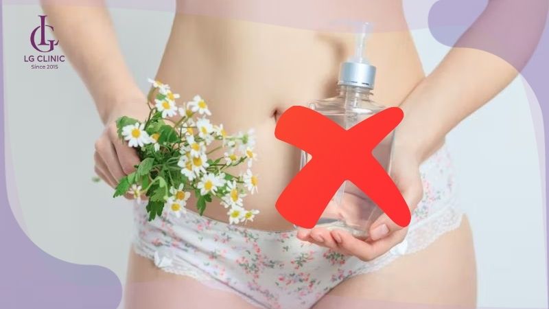 không sử dụng nước hoa, sữa tắm ở phần da vừa wax lông vùng kín