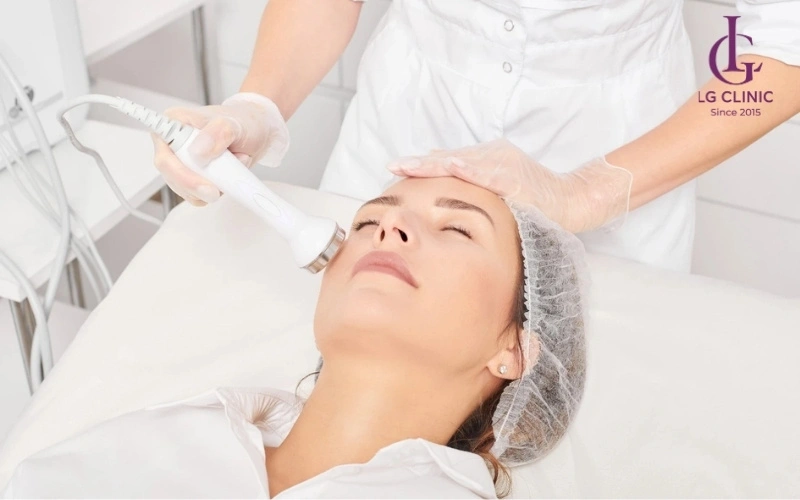 Laser toning làm trắng da mặt