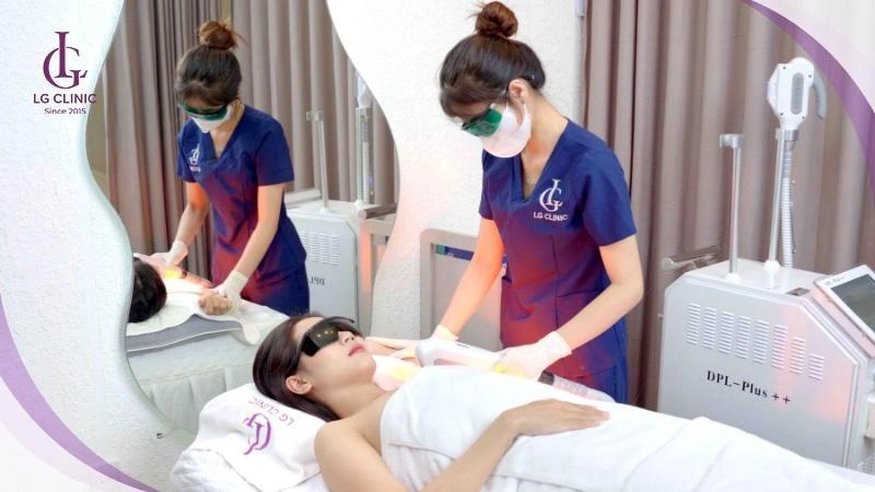 tiến hành triệt lông