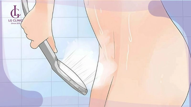 vệ sinh vùng kín trước khi tẩy lông