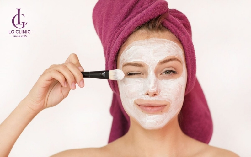 cách trị thâm mụn bằng sữa chua không đường
