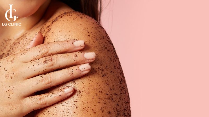 thâm nách sau sinh có tự hết không