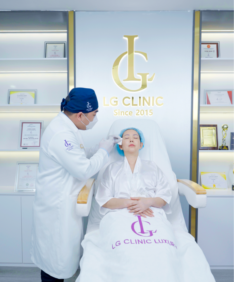 tiêm xoá nếp nhăn đuôi mắt