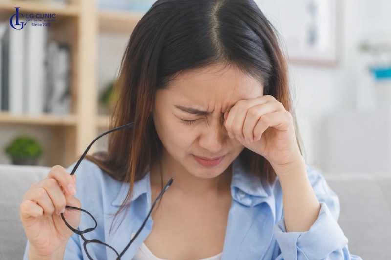da mí mắt chảy xệ